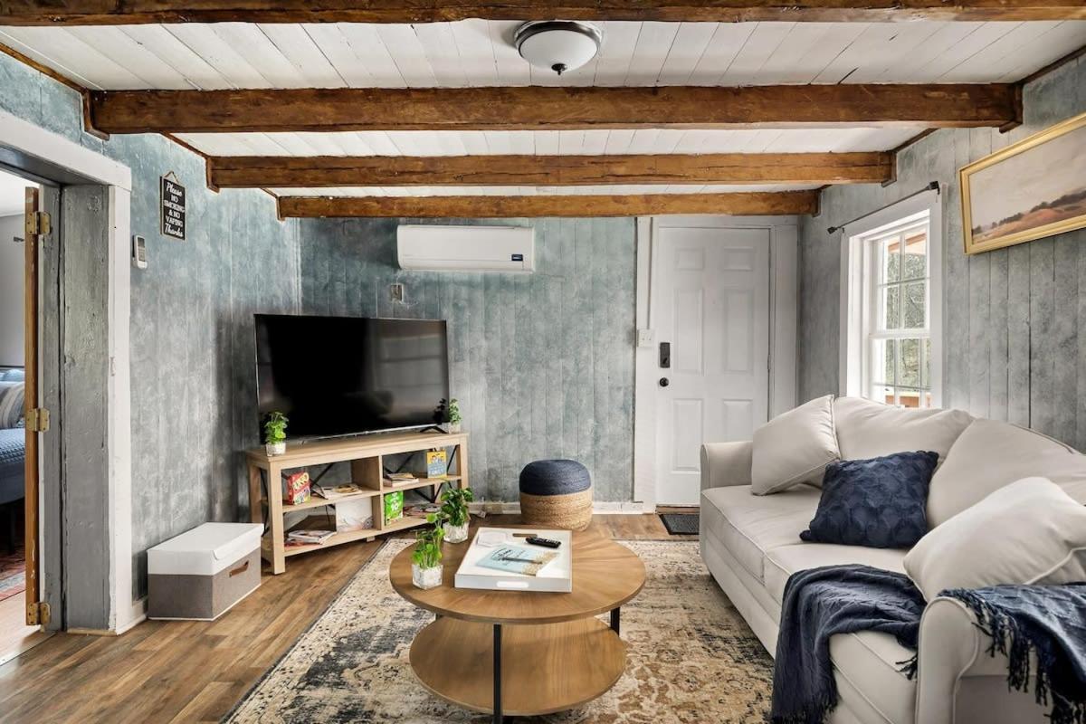 Creekside Cabin W Hot Tub, Fire Pit, Grill, Wifi! Basye Eksteriør bilde