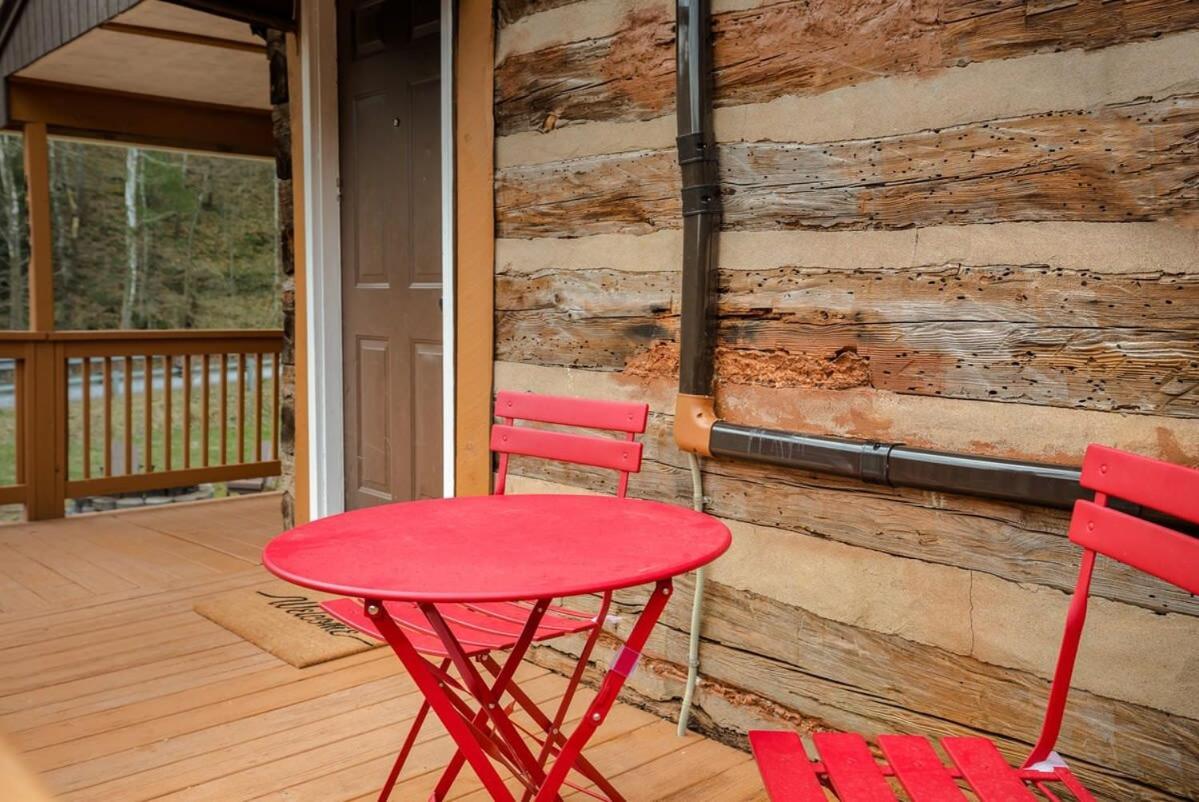 Creekside Cabin W Hot Tub, Fire Pit, Grill, Wifi! Basye Eksteriør bilde